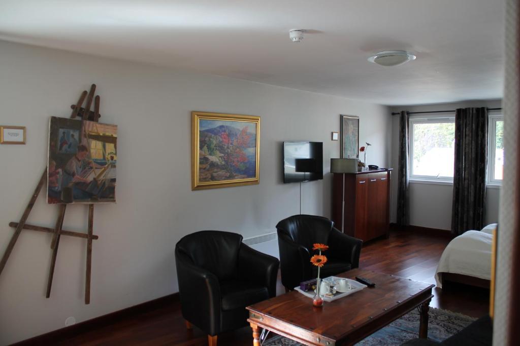 Klover Hotel Sauda Kültér fotó