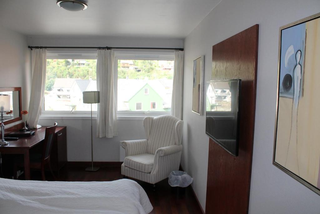 Klover Hotel Sauda Kültér fotó